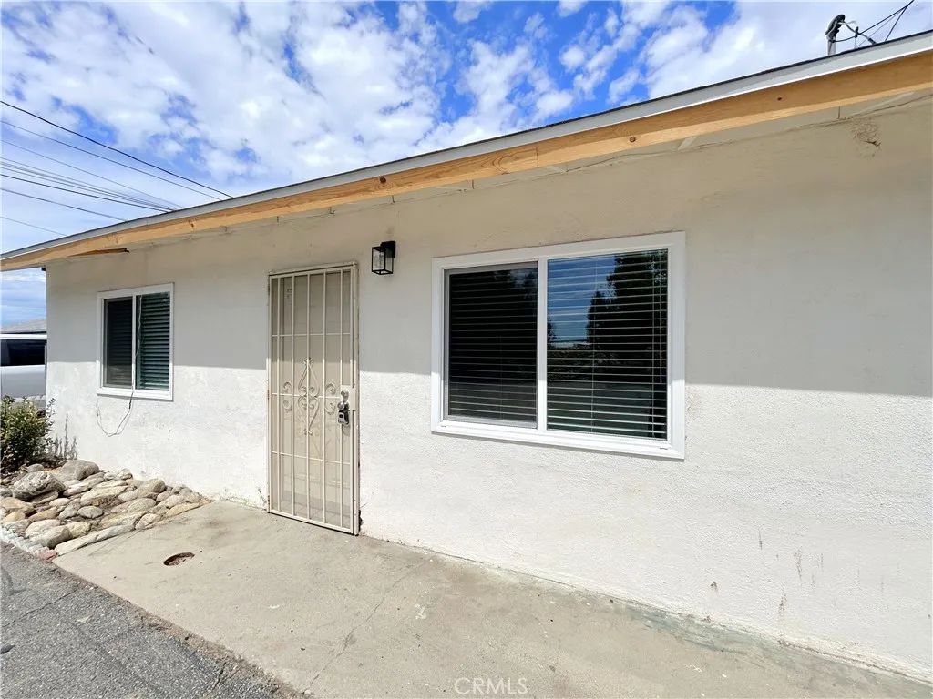 1342 Agate Avenue, Mentone, CA 92359