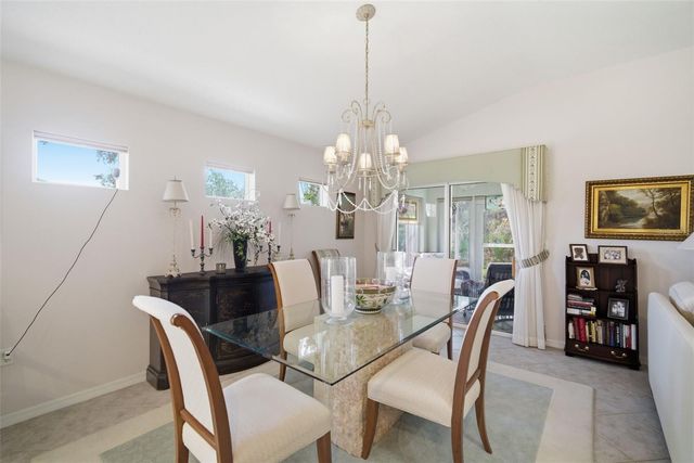 2132 GRANTHAM GREENS DRIVE, Sun City Center, FL 33573