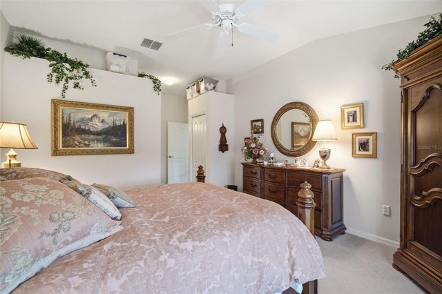 2132 GRANTHAM GREENS DRIVE, Sun City Center, FL 33573