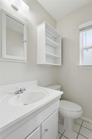 827 Parkhill Street, Channelview, TX 77530