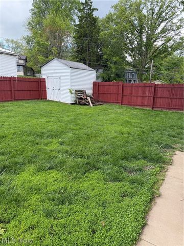 448 Cherry Street W, Canal Fulton, OH 44614