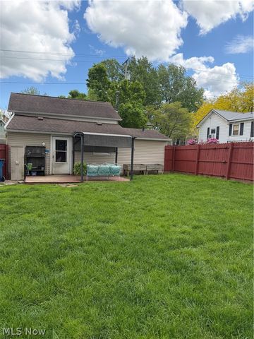 448 Cherry Street W, Canal Fulton, OH 44614