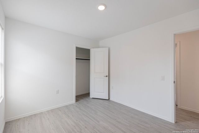 4439 zoe, San Antonio, TX 78222