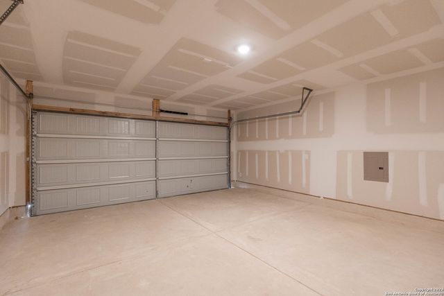 4439 zoe, San Antonio, TX 78222
