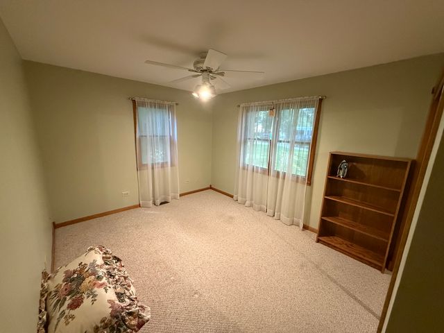 3940 Gloucester Drive, Crete, IL 60417