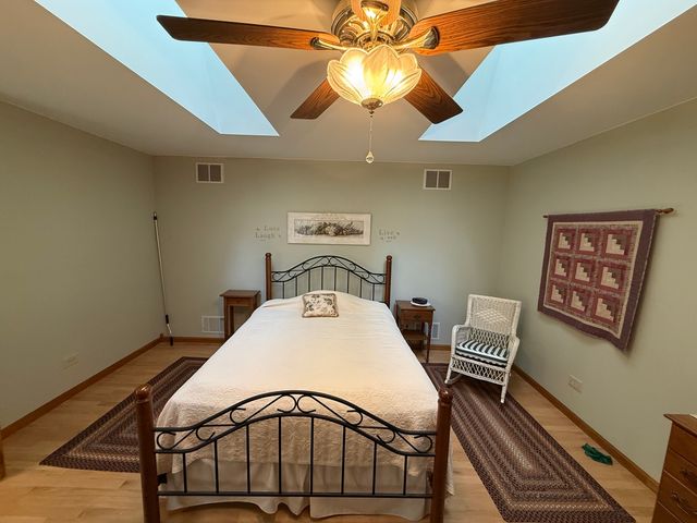 3940 Gloucester Drive, Crete, IL 60417