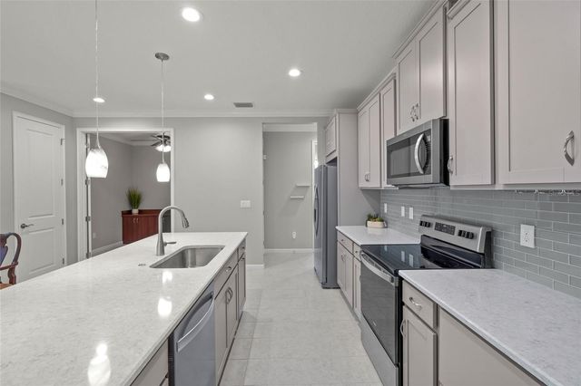 8605 RAIN SONG ROAD, Sarasota, FL 34238