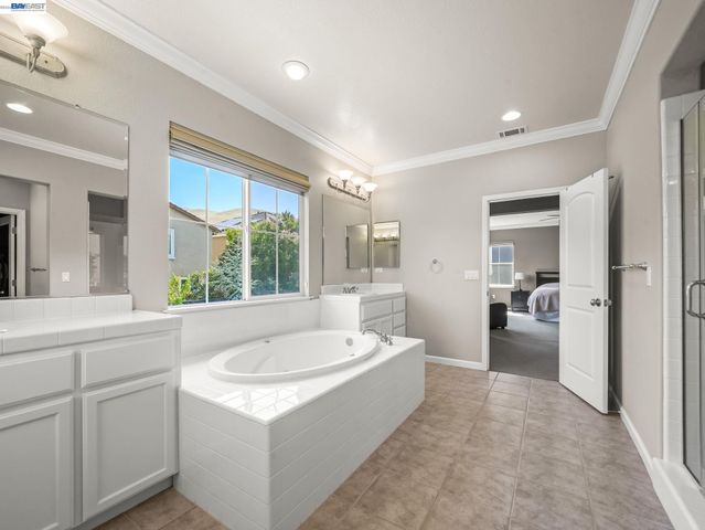 3132 Ashbrook Ln, San Ramon, CA 94582