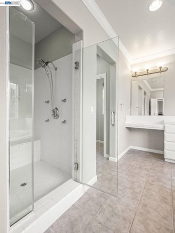 3132 Ashbrook Ln, San Ramon, CA 94582