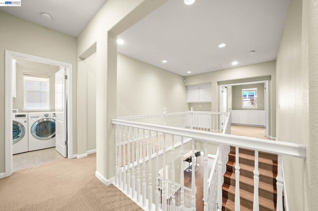 3132 Ashbrook Ln, San Ramon, CA 94582