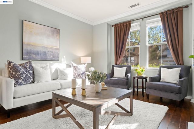 3132 Ashbrook Ln, San Ramon, CA 94582
