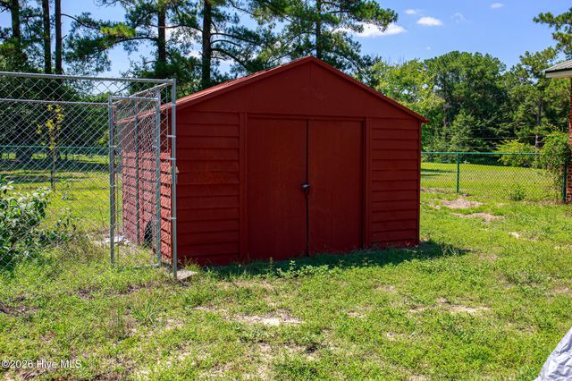 1107 Oak Avenue, Hamlet, NC 28345