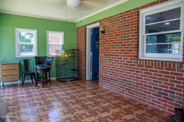 1107 Oak Avenue, Hamlet, NC 28345