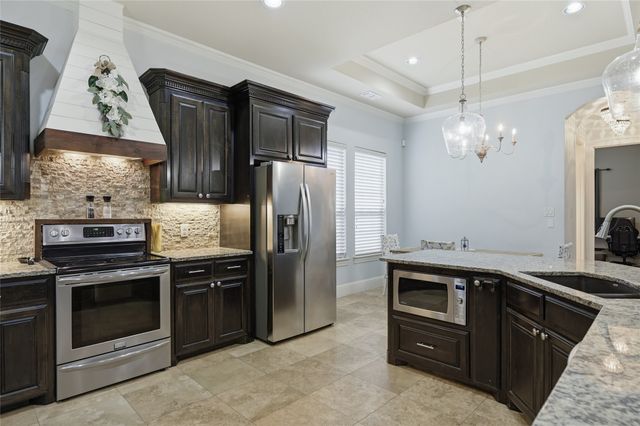 1611 Moreland Drive, Sherman, TX 75090