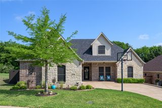 1611 Moreland Drive, Sherman, TX 75090