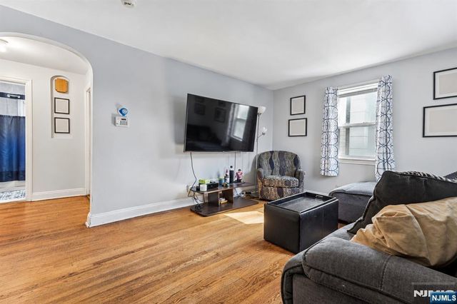 274 E Passaic Avenue, Nutley, NJ 07110