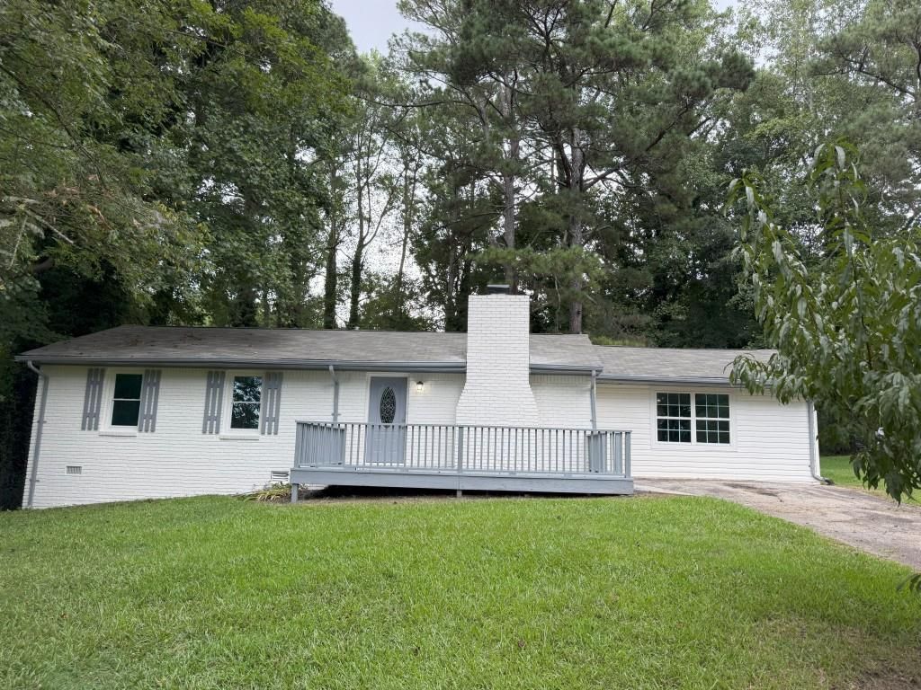 1685 W Highpoint Drive, Douglasville, GA 30134