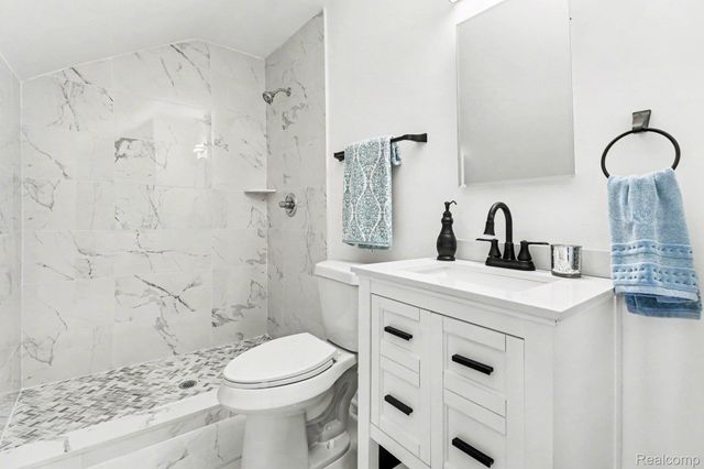2691 COLLINGWOOD, Detroit, MI 48206
