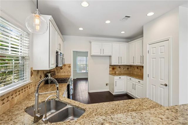 700 Orchard Court, Atlanta, GA 30328