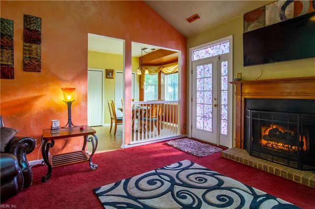 3029 Crossings DR, Chesapeake, VA 23321