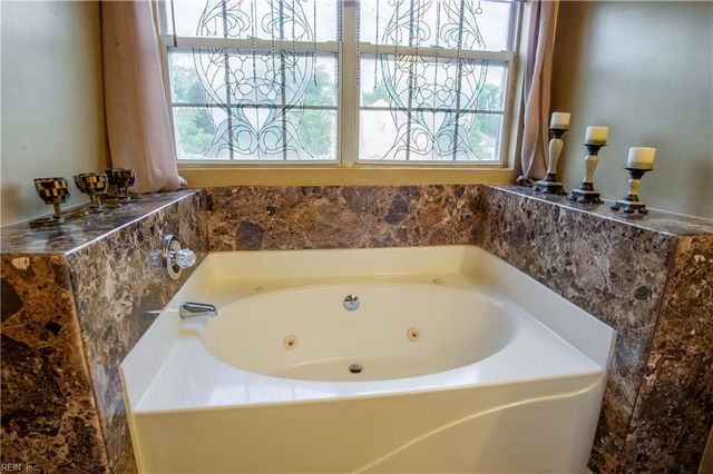 3029 Crossings DR, Chesapeake, VA 23321