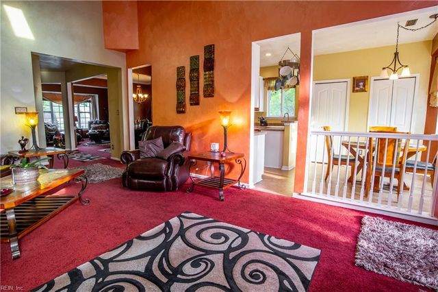 3029 Crossings DR, Chesapeake, VA 23321