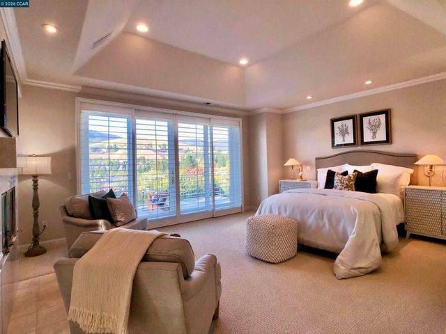 630 Blue Spruce Dr, Danville, CA 94506