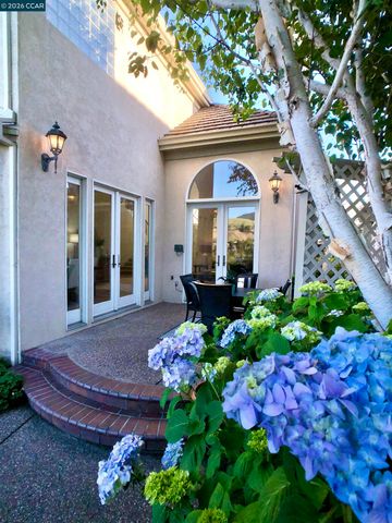 630 Blue Spruce Dr, Danville, CA 94506