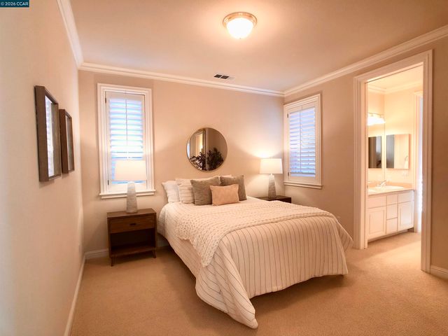 630 Blue Spruce Dr, Danville, CA 94506