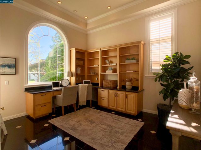 630 Blue Spruce Dr, Danville, CA 94506
