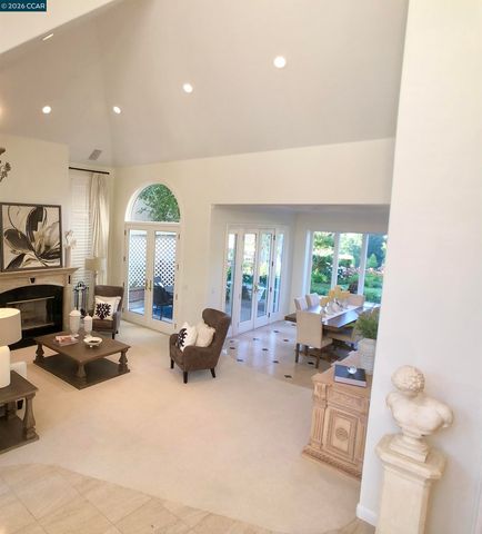 630 Blue Spruce Dr, Danville, CA 94506