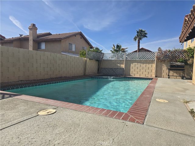 37623 Teal Street, Palmdale, CA 93552
