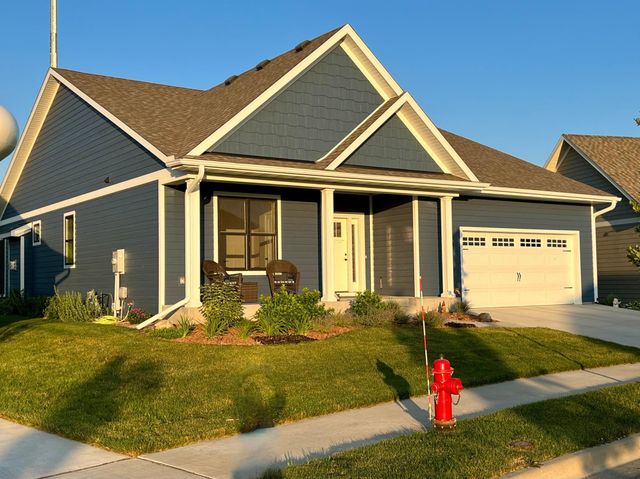 1907 Erie Drive, Northfield, MN 55057
