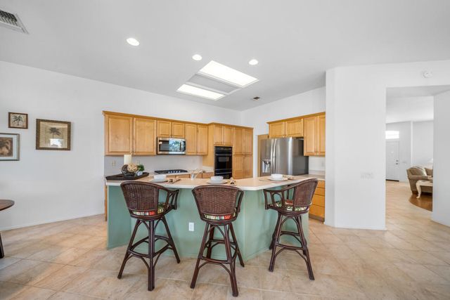 37718 Medjool Avenue, Palm Desert, CA 92211