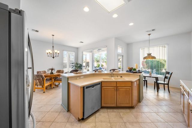 37718 Medjool Avenue, Palm Desert, CA 92211
