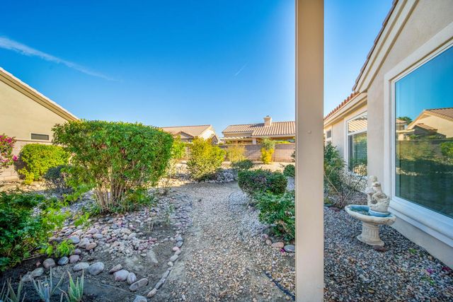37718 Medjool Avenue, Palm Desert, CA 92211