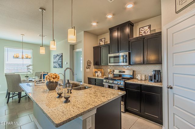 1632 SAM DOMINGUEZ, El Paso, TX 79928