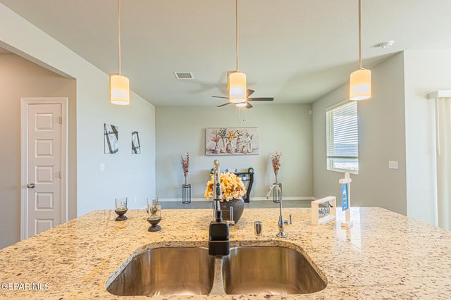 1632 SAM DOMINGUEZ, El Paso, TX 79928