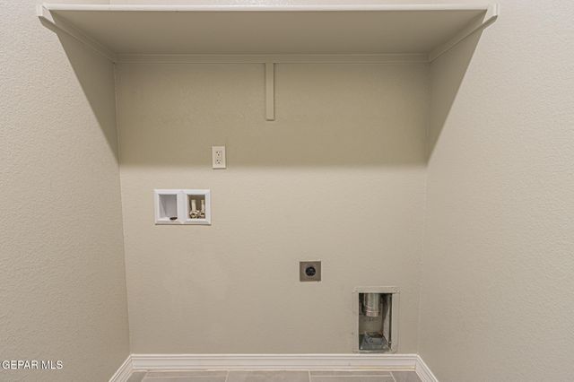 1632 SAM DOMINGUEZ, El Paso, TX 79928