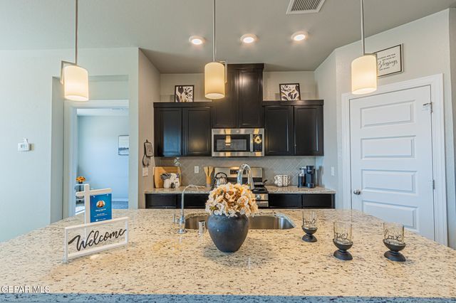 1632 SAM DOMINGUEZ, El Paso, TX 79928