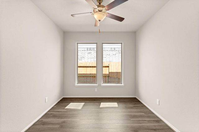 2326 Honeyberry Shrub Drive, Manvel, TX 77578