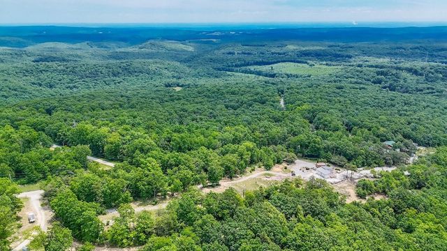 1407 Holloway Ridge Road, Spring City, TN 37381