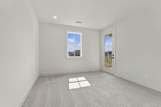 1322 Galloping Hill Way, Arrington, TN 37014