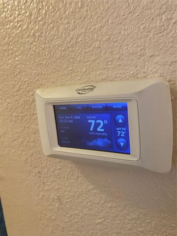 2709 Woodlawn Street, Dickinson, TX 77539