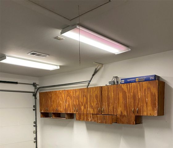 2709 Woodlawn Street, Dickinson, TX 77539