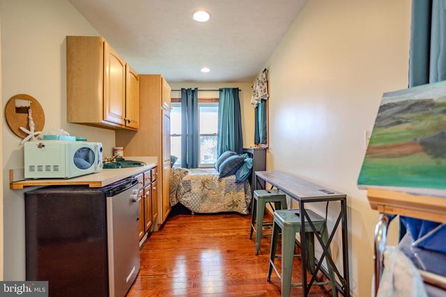 395 GREEN SPRINGS RD, Hanover, PA 17331