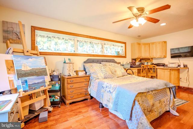 395 GREEN SPRINGS RD, Hanover, PA 17331