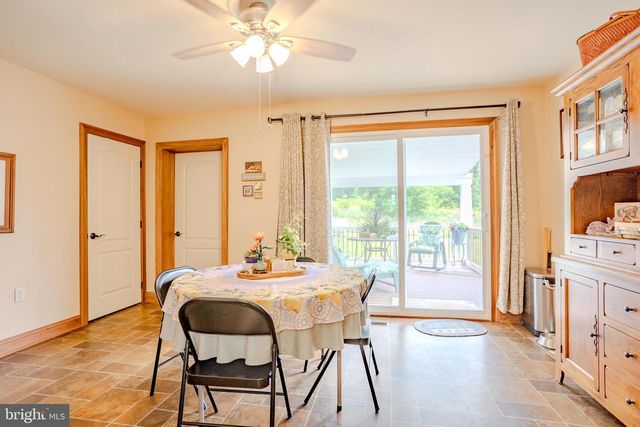 395 GREEN SPRINGS RD, Hanover, PA 17331