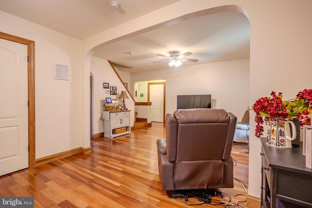 395 GREEN SPRINGS RD, Hanover, PA 17331