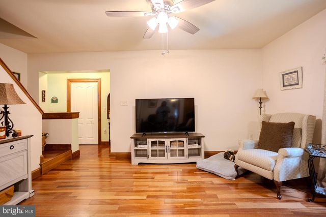 395 GREEN SPRINGS RD, Hanover, PA 17331